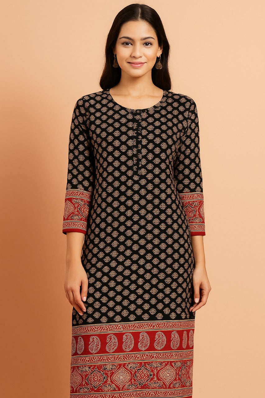 Floral Printed Cotton Fabric Round Neck