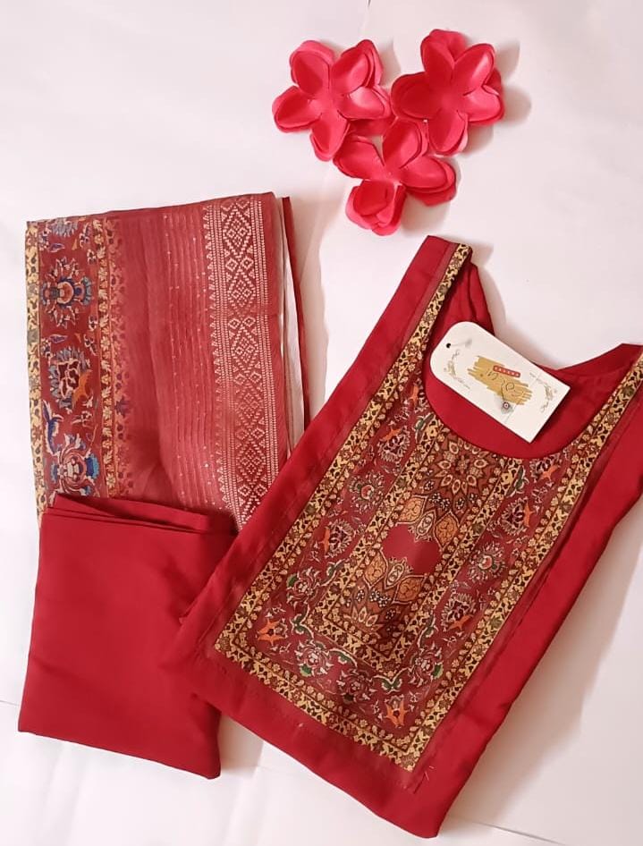 Elegant Red Ethnic Suit Set for Women – Kurti, Pant & Dupatta (3-Piece Set)